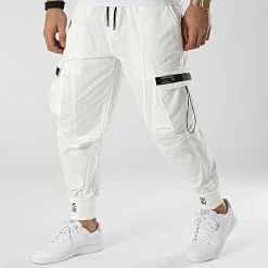 Vente flash 👏 Jogger Pant Regular Fit 18171 Blanc de KZR ❤️