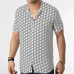 Les meilleures critiques de ⭐ Chemise A Manches Courtes CH22-112 Blanc de KZR 🎁