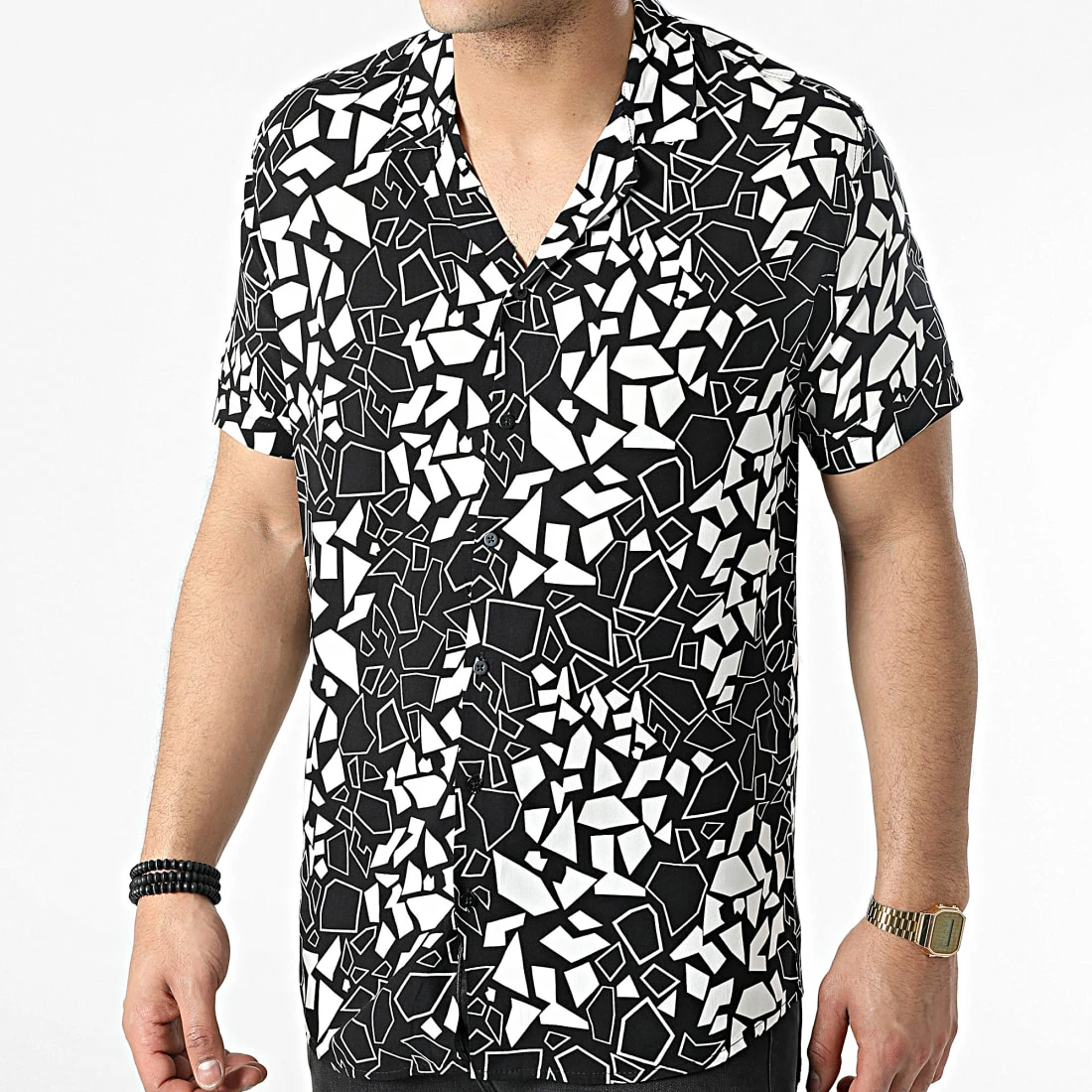 Coupon 🛒 Chemise A Manches Courtes CH22-114 Noir Blanc de KZR 😍 3 Coupon 🛒 Chemise A Manches Courtes CH22-114 Noir Blanc de KZR 😍