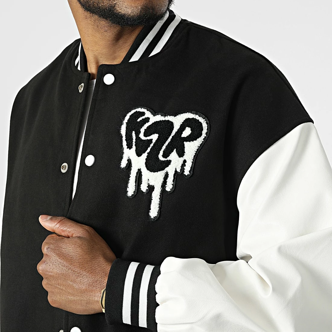 De gros 🤩 Veste Teddy MK21010 Noir Blanc de KZR ⌛ 4 De gros 🤩 Veste Teddy MK21010 Noir Blanc de KZR ⌛ – Image 2