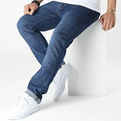 Grosses soldes 👏 Jean Regular 104 Bleu Denim de KZR 🔥 8 Grosses soldes 👏 Jean Regular 104 Bleu Denim de KZR 🔥 -KZR Soldes kzr 313507 KZR 104 BLUE 20220408T155422 03
