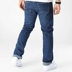 Offres 😍 Jean Regular 100 Bleu Denim de KZR 🔥 9 Offres 😍 Jean Regular 100 Bleu Denim de KZR 🔥 -KZR Soldes kzr 313508 KZR 103 BLUE BLACK 20220408T155519 04