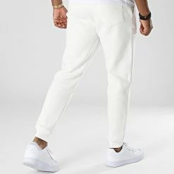 Acheter 🥰 Pantalon Jogging D9042 Blanc de KZR 👏 -KZR Soldes kzr 342123 D9042 WHITE 20221027T161333 04