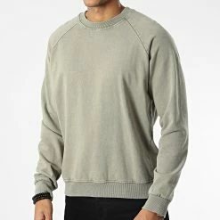 Bon marché 🔥 Sweat Crewneck D7418 Vert Kaki de KZR 😀 8 Bon marché 🔥 Sweat Crewneck D7418 Vert Kaki de KZR 😀 -KZR Soldes kzr 342132 D7418 GREEN 20221027T152626 03