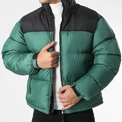 Offres 🎉 Doudoune TR-2209 Vert de KZR 🛒